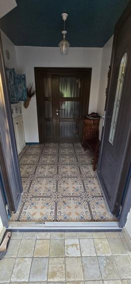 Casă individuală cu 5 camere cu Canalizare în Făget