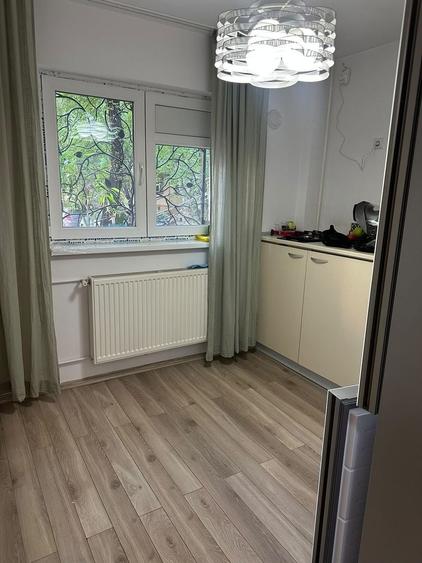 Apartament cu 2 camere decomandat în Tineretului