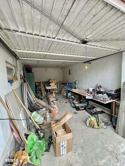 Casă cu 5 camere cu Teren 1000 Mp în Cristian