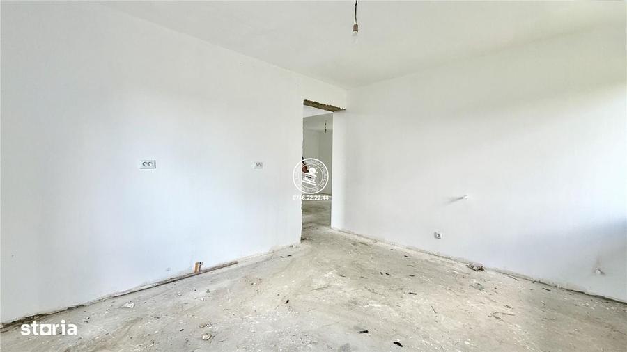 Casă cu 4 camere în Aroneanu