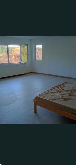 Casă individuală cu 4 camere cu Teren 289 Mp în Schei