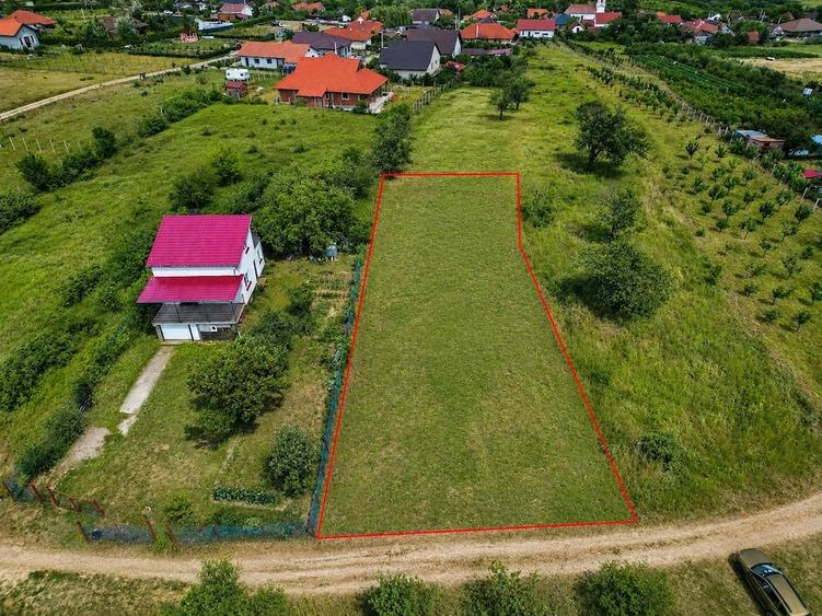 Teren de 1200 mp, în Săldăbagiu de Munte