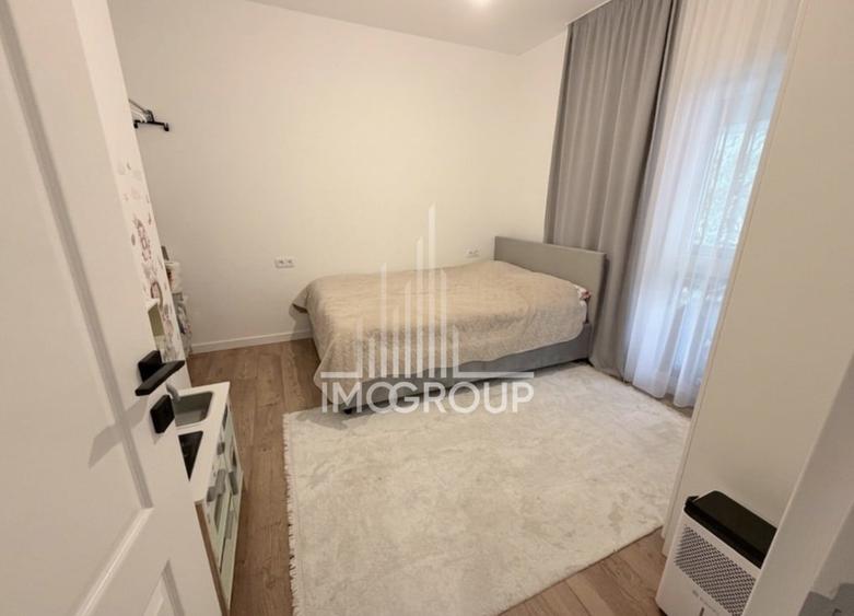 Apartament cu 3 camere decomandat, mobilat în Florești