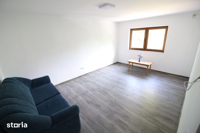Apartament cu 3 camere decomandat în Țiglina 1