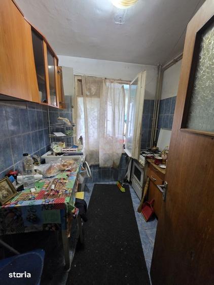 Apartament cu 3 camere decomandat în Ozana