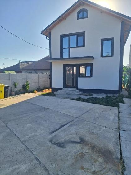 Casa P+1, teren 654, zona Bariera Valcii - 1