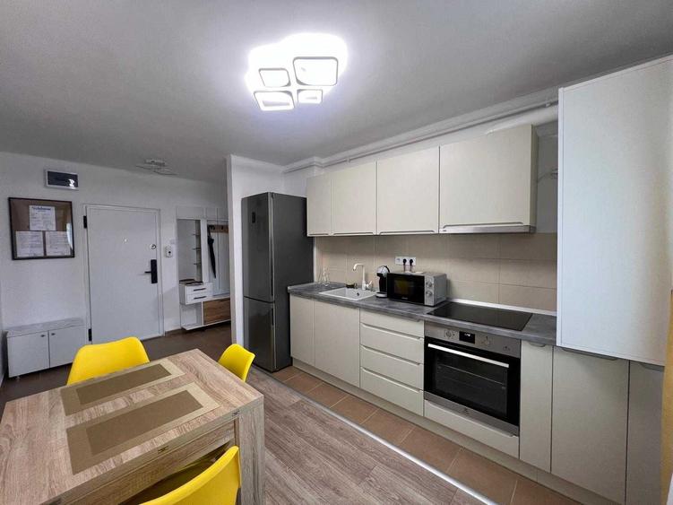 Apartament cu 2 camere decomandat în Între Lacuri