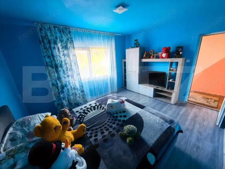 Casă cu Teren 400 Mp în Păun