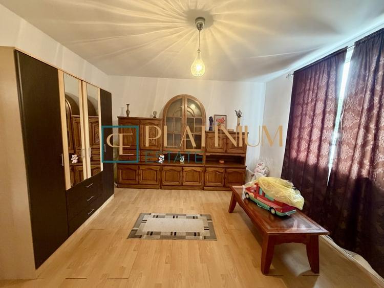 Teren Construcții intravilan de 1475 mp, în Utvin