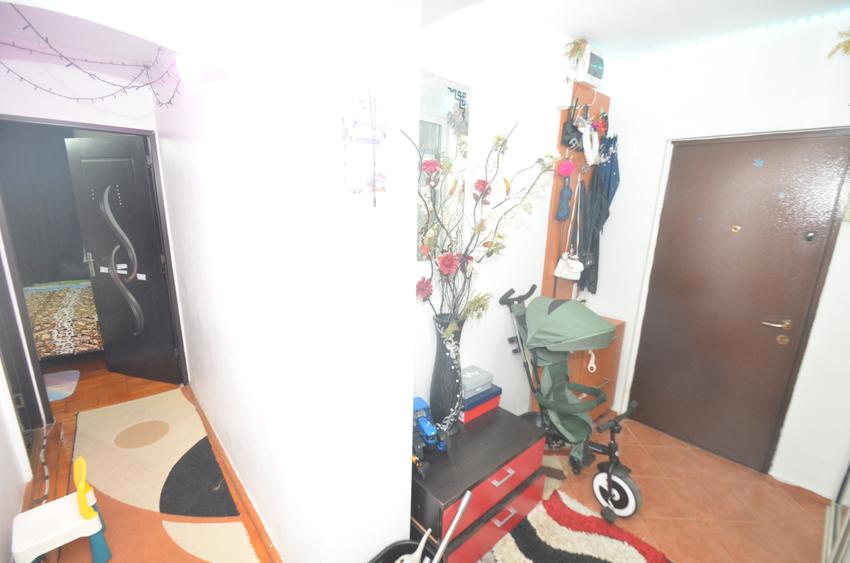 Apartament cu 2 camere decomandat în Kiriac