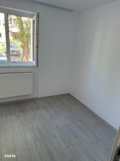 Apartament cu 2 camere semidecomandat în Rahova