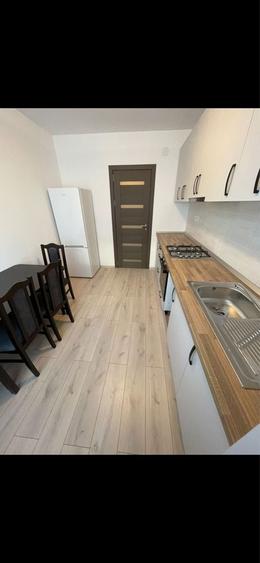 Apartament cu 2 camere decomandat în Exterior Vest