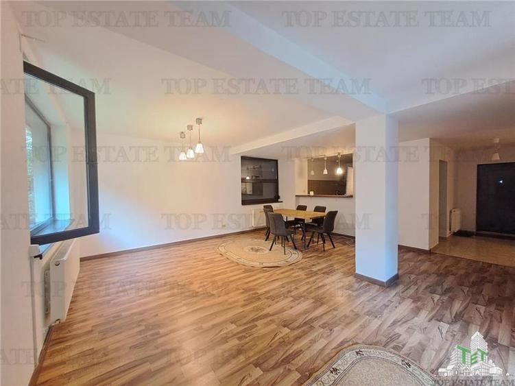 Casă individuală cu 7 camere cu Teren 505 Mp în Corbeanca