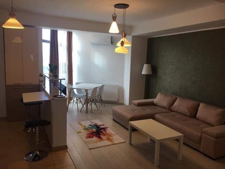 Apartament cu 2 camere semidecomandat în Tomis Plus