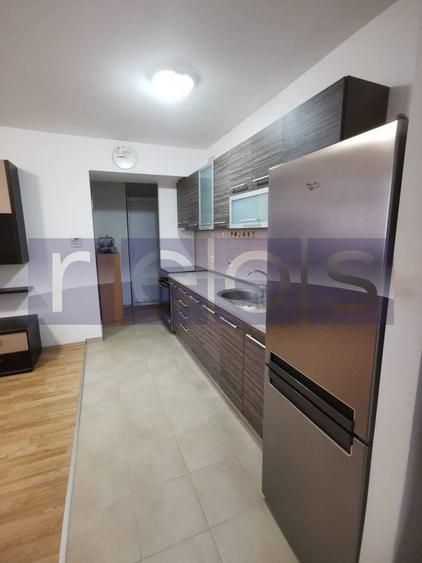 Apartament cu 2 camere semidecomandat, mobilat în Titan