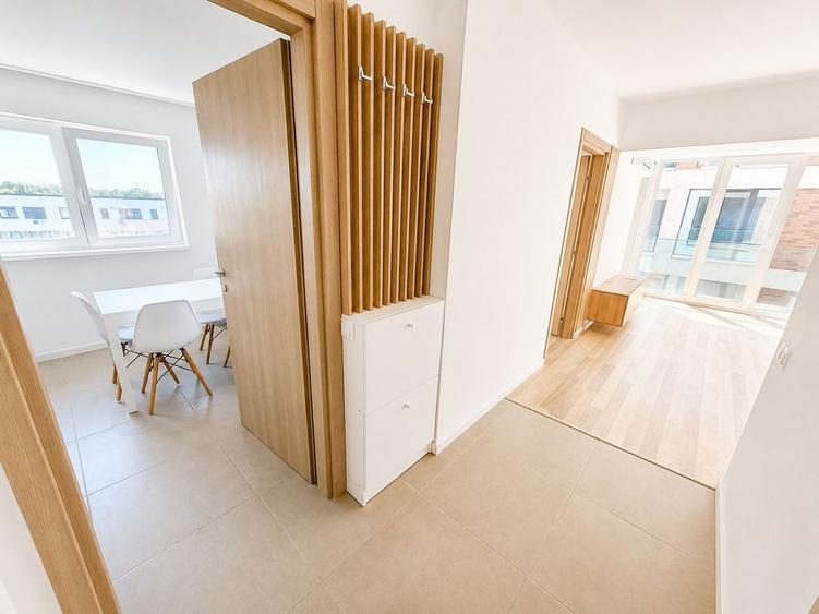 Apartament cu 2 camere semidecomandat, mobilat în Basarab