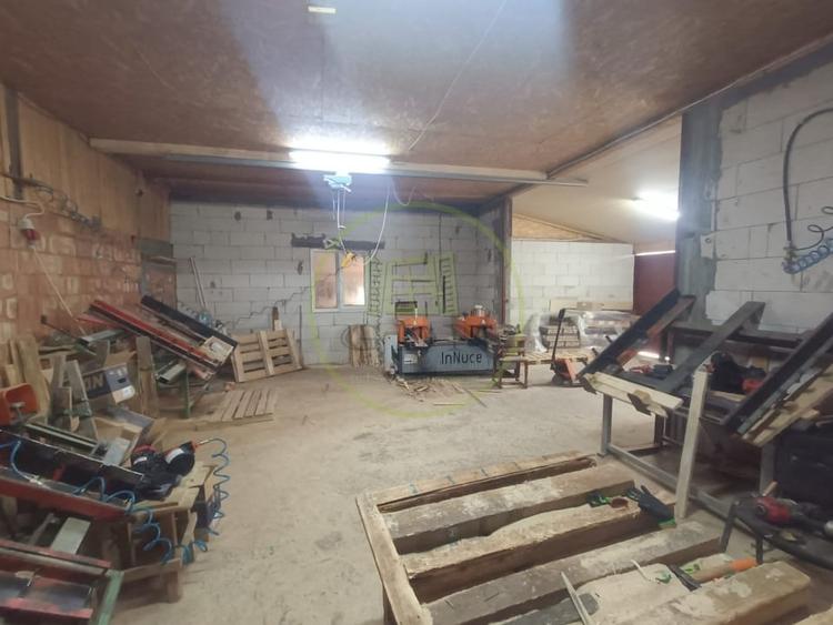 Spațiu comercial, de 500 mp, în Gurghiu