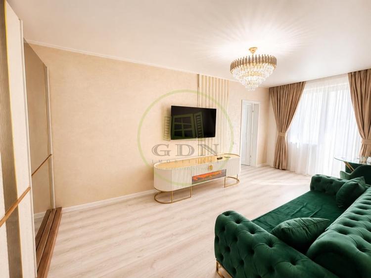 Apartament cu 2 camere semidecomandat, mobilat în Sălaj