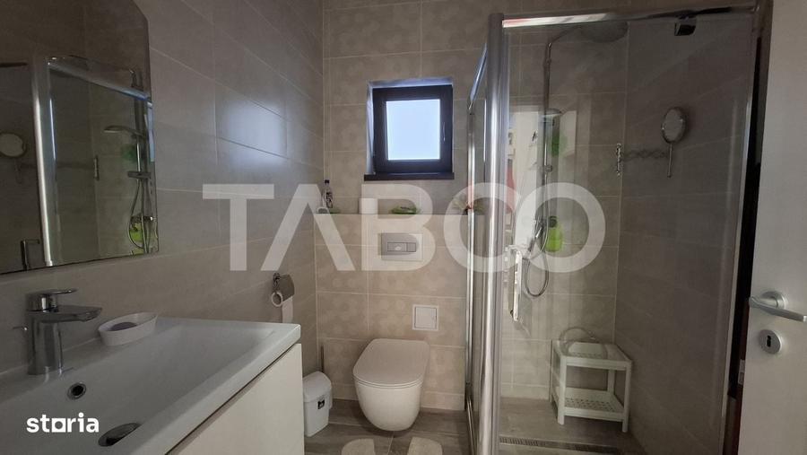 Casă cu 4 camere cu Teren 172 Mp în Șelimbăr