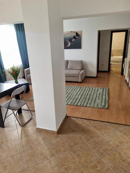 Apartament cu 2 camere semidecomandat în Titan