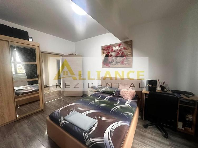 Apartament cu 3 camere decomandat, mobilat în Berceni