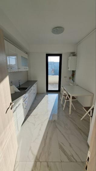 Apartament cu 3 camere decomandat în Dorobanți