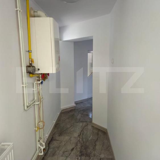 Casă individuală cu 7 camere cu Canalizare în Exterior Vest