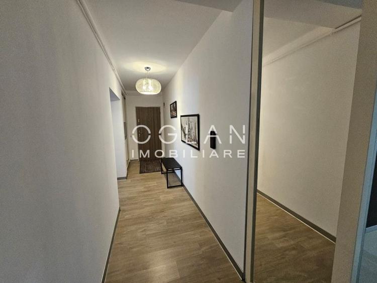 Apartament cu 3 camere semidecomandat, mobilat în Șelimbăr