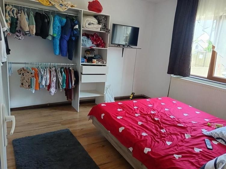 Casă cu 4 camere în Valu lui Traian