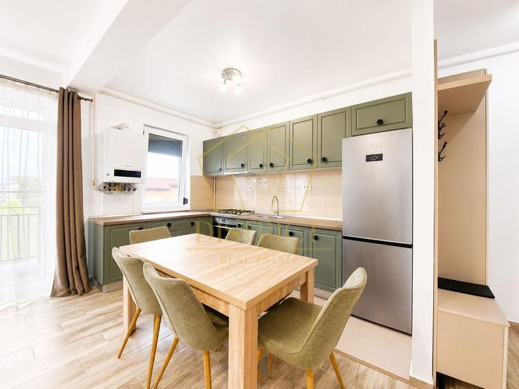 Apartament cu 3 camere semidecomandat, mobilat în Giroc