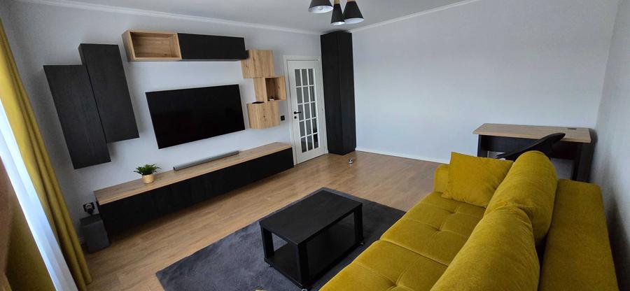 Apartament cu 3 camere decomandat în Brâncoveanu