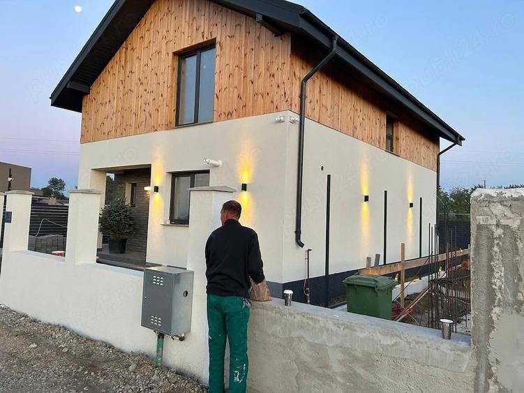Casă cu Teren 293 Mp în Central