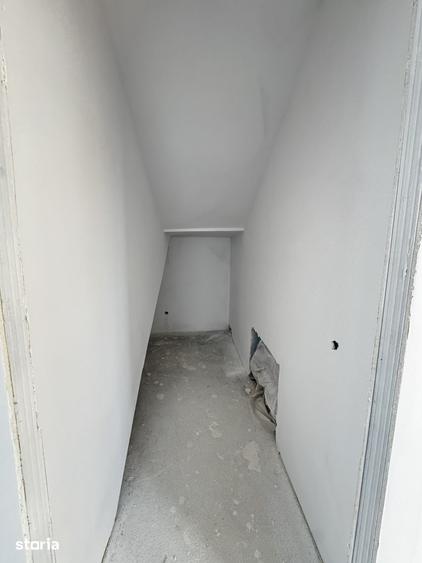Casă cu 4 camere cu Teren 480 Mp în Chinteni