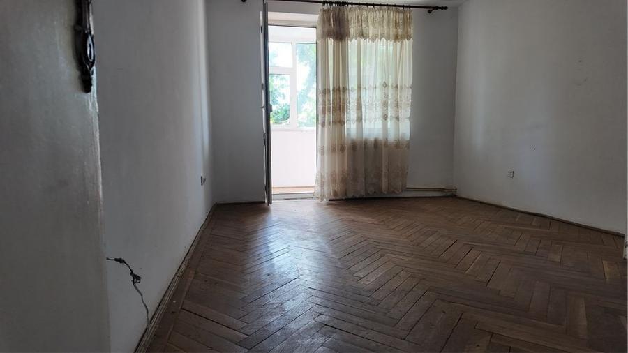 Apartament 4 camere Slobozia - 3