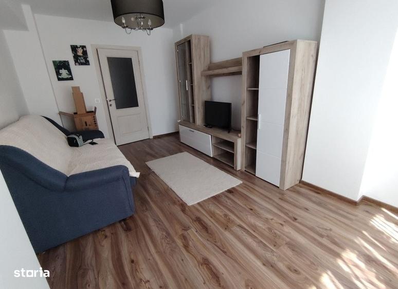 Apartament cu 3 camere decomandat în Cug