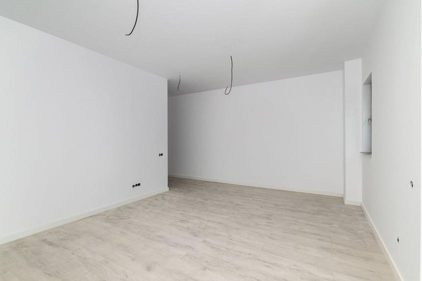 Apartament cu 3 camere decomandat în Trivale