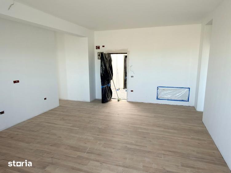 Apartament cu 3 camere în Torontalului