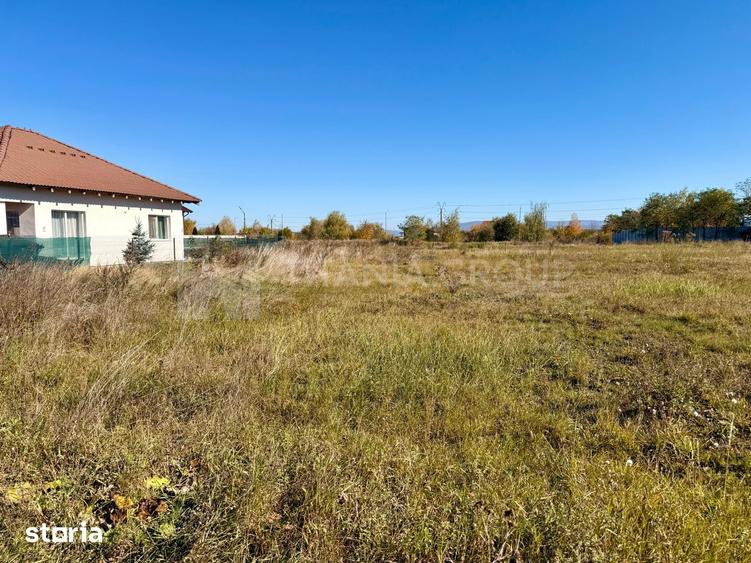 Teren de 800 mp, în Hărman