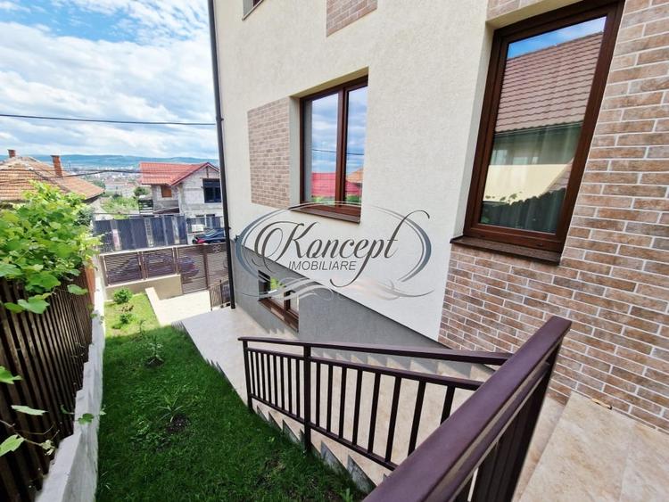 Duplex cu 4 camere cu Canalizare în Dâmbul Rotund