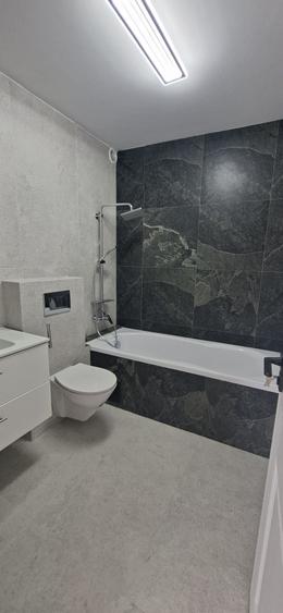Apartament cu 3 camere în Lețcani