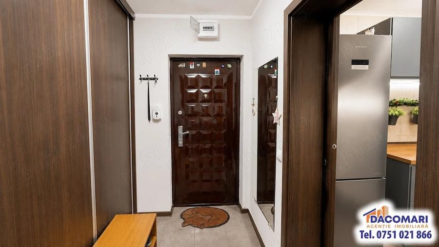 Apartament cu 2 camere decomandat în Micro 17