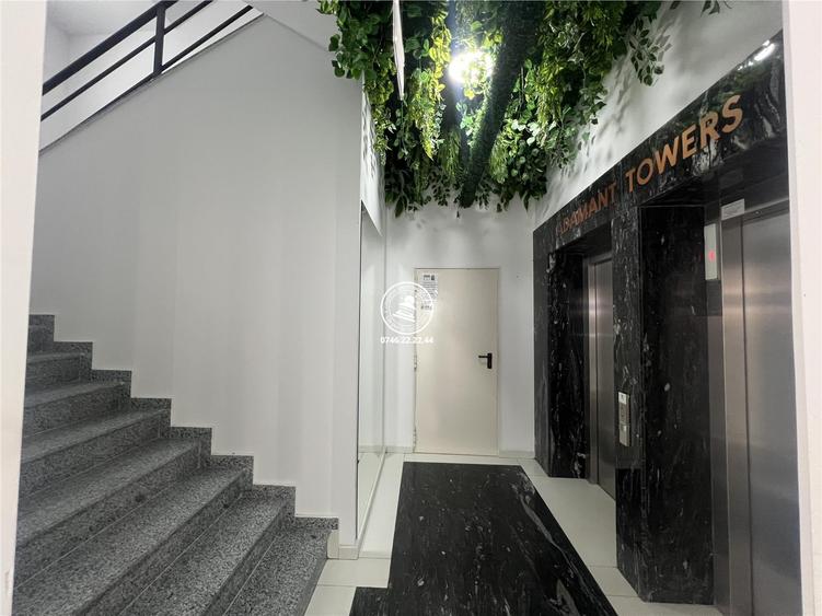 Apartament cu 3 camere decomandat în Cug
