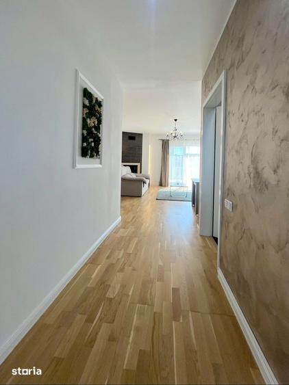 Apartament cu 3 camere, mobilat în Central — fotografia 3