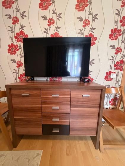 Apartament cu 3 camere semidecomandat în 23 August (Cațelul)