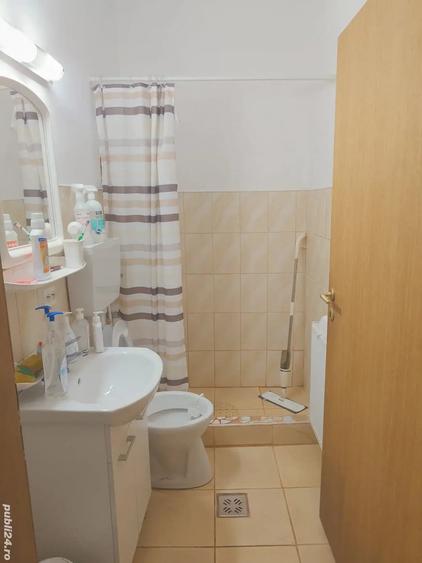 Casă cu 4 camere cu Teren 232 Mp în Central