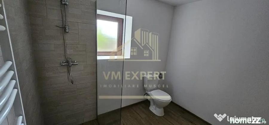 Casă cu 4 camere cu Teren 177 Mp în Rucăr