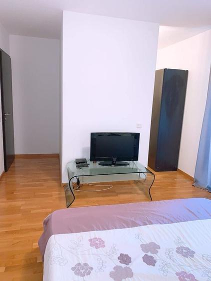 Apartament cu 3 camere decomandat, mobilat în Berceni