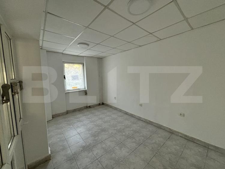 Apartament cu 7 camere decomandat, mobilat în Șimleu Silvaniei