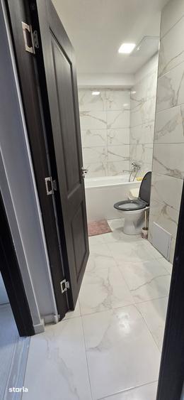 Apartament cu 2 camere semidecomandat în Micro 9