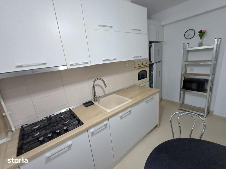 Apartament cu 3 camere în Progresul